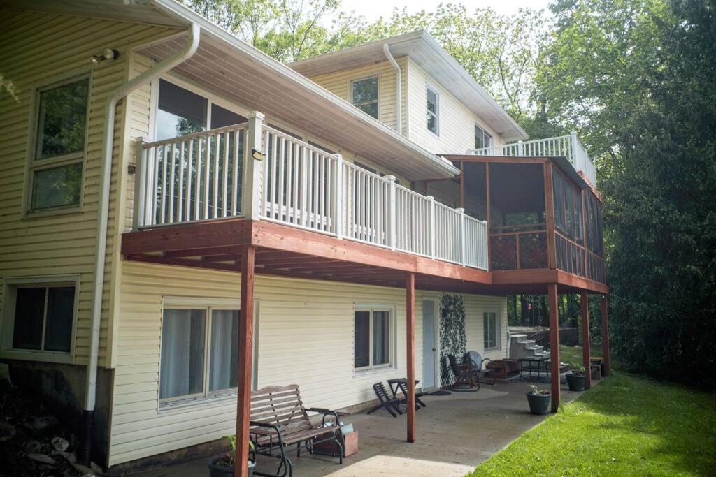 Finn'S Hideaway -Modern Family River Home Keokuk Zewnętrze zdjęcie